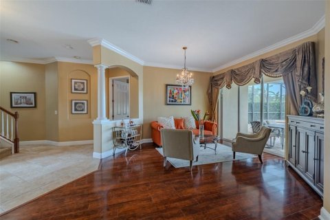 Villa ou maison à vendre à Tampa, Floride: 4 chambres, 312.89 m2 № 2287866 - photo 19