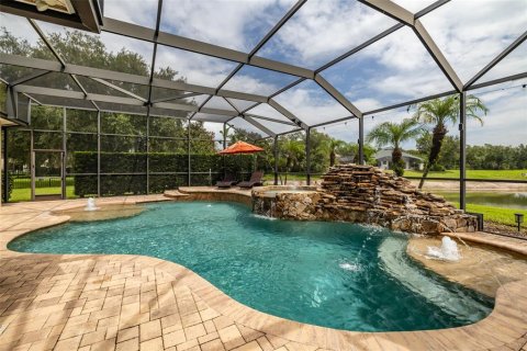 Villa ou maison à vendre à Tampa, Floride: 4 chambres, 312.89 m2 № 2287866 - photo 11