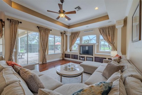 Villa ou maison à vendre à Tampa, Floride: 4 chambres, 312.89 m2 № 2287866 - photo 3