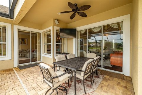 Villa ou maison à vendre à Tampa, Floride: 4 chambres, 312.89 m2 № 2287866 - photo 8