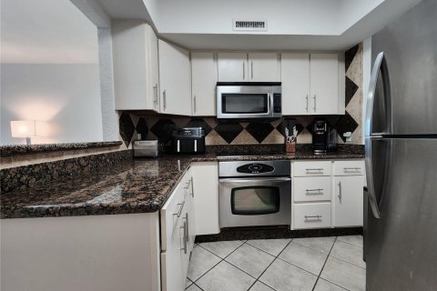 Copropriété à vendre à Hollywood, Floride: 2 chambres, 103.12 m2 № 1970175 - photo 11