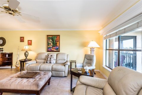 Copropriété à louer à Punta Gorda, Floride: 2 chambres, 105.72 m2 № 2385957 - photo 16