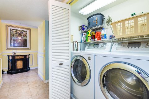 Copropriété à louer à Punta Gorda, Floride: 2 chambres, 105.72 m2 № 2385957 - photo 26