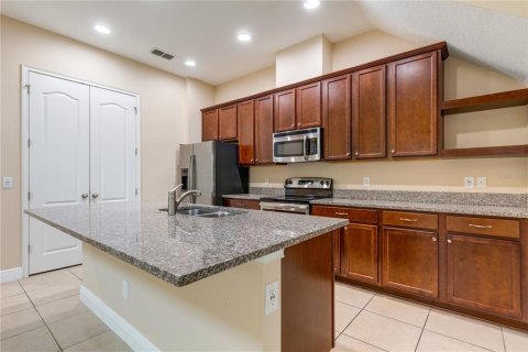 Townhouse in Orlando, Florida 3 bedrooms, 172.52 sq.m. № 1870410 - photo 8