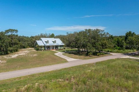 Casa en venta en Lake Wales, Florida, 3 dormitorios, 252.6 m2 № 2167554 - foto 2