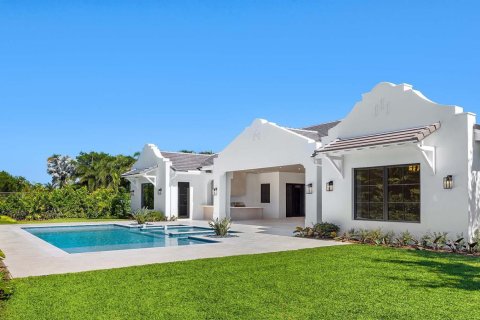 House in Gulf Stream, Florida 5 bedrooms, 452.62 sq.m. № 2252200 - photo 13