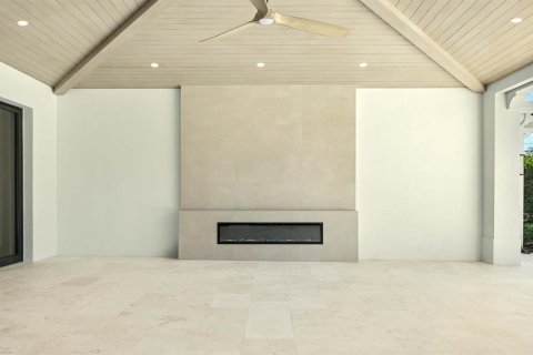 House in Gulf Stream, Florida 5 bedrooms, 452.62 sq.m. № 2252200 - photo 10