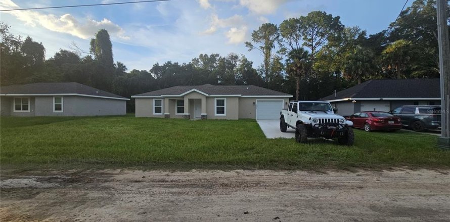 House in Belleview, Florida 3 bedrooms, 104.14 sq.m. № 1904253