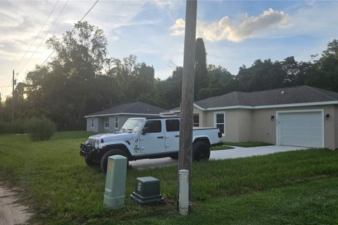 House in Belleview, Florida 3 bedrooms, 104.14 sq.m. № 1904253 - photo 3