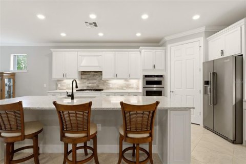 House in Bradenton, Florida 3 bedrooms, 231.14 sq.m. № 2341531 - photo 8