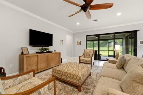 House in Bradenton, Florida 3 bedrooms, 231.14 sq.m. № 2341531 - photo 17