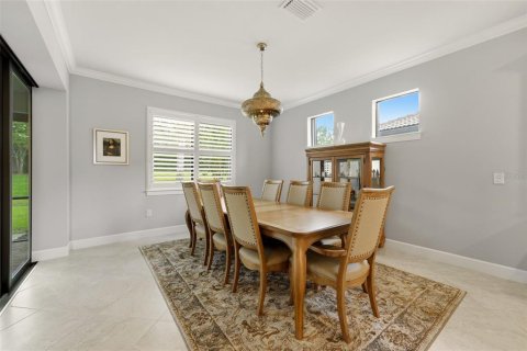 House in Bradenton, Florida 3 bedrooms, 231.14 sq.m. № 2341531 - photo 13