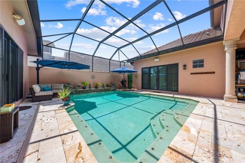House in Davenport, Florida 4 bedrooms, 422.33 sq.m. № 2235548 - photo 8