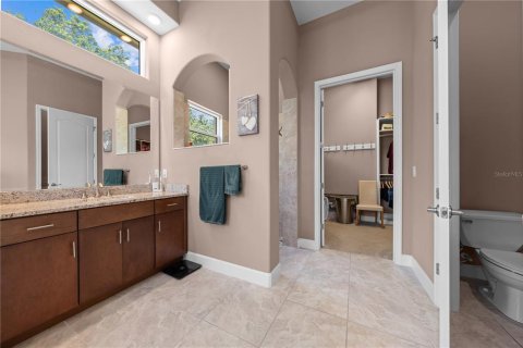 House in Davenport, Florida 4 bedrooms, 422.33 sq.m. № 2235548 - photo 5