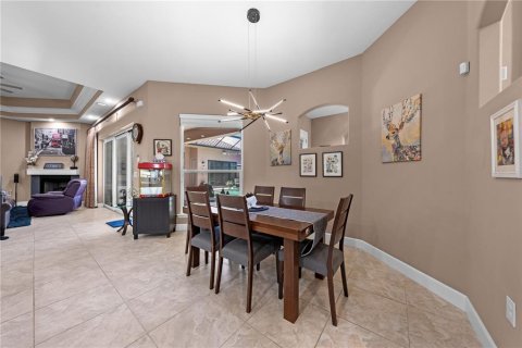 House in Davenport, Florida 4 bedrooms, 422.33 sq.m. № 2235548 - photo 21