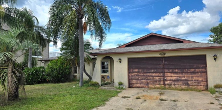 Casa en Hudson, Florida 2 dormitorios, 141.03 m2 № 1903764