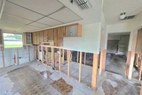 House in Hudson, Florida 2 bedrooms, 141.03 sq.m. № 1903764 - photo 12
