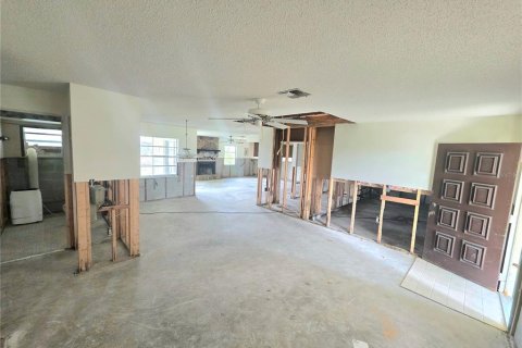 House in Hudson, Florida 2 bedrooms, 141.03 sq.m. № 1903764 - photo 18