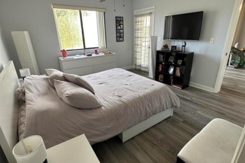 Condo in Lake Worth, Florida, 2 bedrooms  № 2241531 - photo 5
