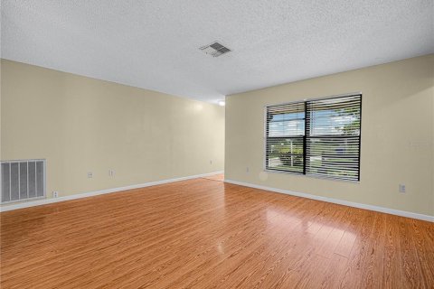 Villa ou maison à vendre à Sebring, Floride: 2 chambres, 98.29 m2 № 2403236 - photo 4