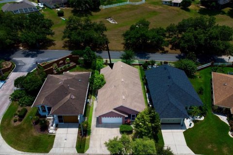 House in Lakeland, Florida 3 bedrooms, 140.28 sq.m. № 1195527 - photo 6