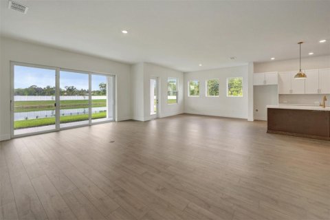 House in Sarasota, Florida 4 bedrooms, 264.77 sq.m. № 2116983 - photo 13