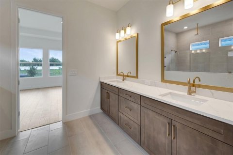 House in Sarasota, Florida 4 bedrooms, 264.77 sq.m. № 2116983 - photo 21