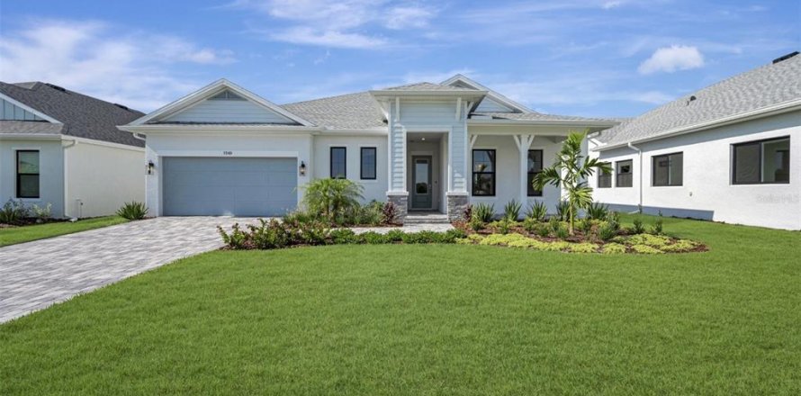 House in Sarasota, Florida 4 bedrooms, 264.77 sq.m. № 2116983