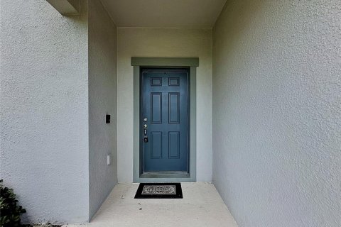 House in Kissimmee, Florida 4 bedrooms, 262.91 sq.m. № 2091468 - photo 2