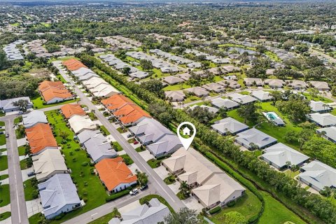 Copropriété à vendre à Sarasota, Floride: 2 chambres, 119.57 m2 № 2437395 - photo 26