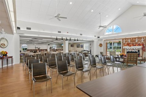 Copropriété à vendre à Sarasota, Floride: 2 chambres, 119.57 m2 № 2437395 - photo 28