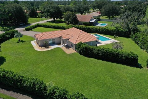 Villa ou maison à Clermont, Floride 3 chambres, 178.74 m2 № 2277017