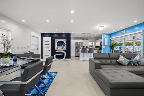 Villa ou maison à vendre à Miami Gardens, Floride: 3 chambres, 94.02 m2 № 2398009 - photo 14