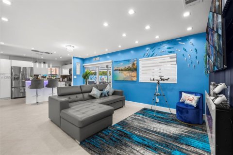 Villa ou maison à vendre à Miami Gardens, Floride: 3 chambres, 94.02 m2 № 2398009 - photo 13