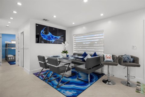 Villa ou maison à vendre à Miami Gardens, Floride: 3 chambres, 94.02 m2 № 2398009 - photo 11