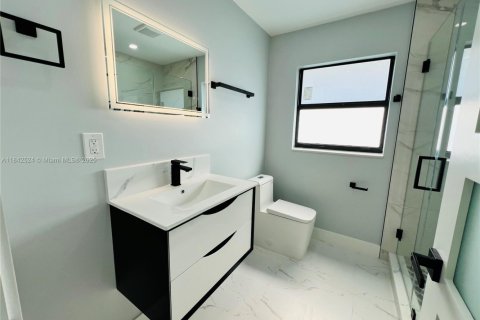 Купить виллу или дом в Кейп-Корал, Флорида 3 спальни, № 1939807 - фото 9