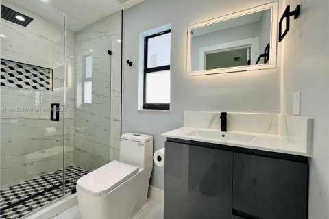 Купить виллу или дом в Кейп-Корал, Флорида 3 спальни, № 1939807 - фото 15