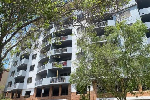 Снять в аренду кондоминиум в Тампа, Флорида 2 спальни, 151.52м2, № 1827713 - фото 1