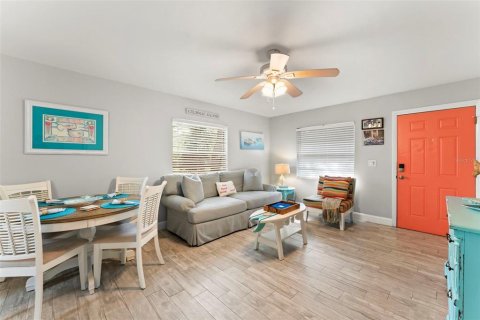 Propiedad comercial en venta en Dunedin, Florida, 4 dormitorios, 154.59 m2 № 1775374 - foto 17