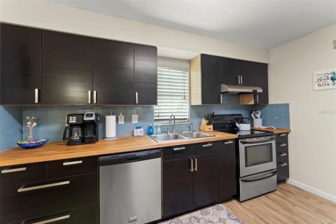 Propiedad comercial en venta en Dunedin, Florida, 4 dormitorios, 154.59 m2 № 1775374 - foto 7