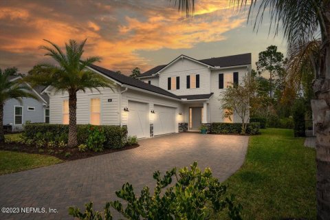 House in Ponte Vedra Beach, Florida 4 bedrooms, 272.85 sq.m. № 882045 - photo 1