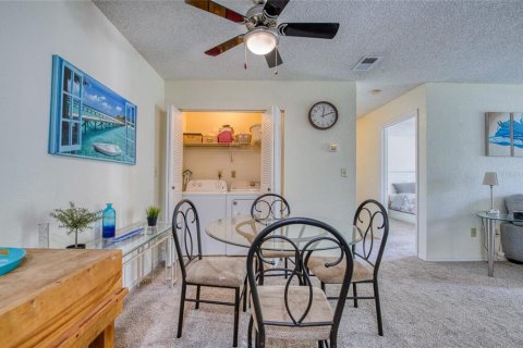 Condo in Saint Petersburg, Florida, 1 bedroom  № 1876241 - photo 19