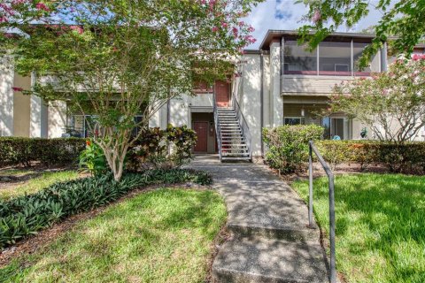 Condo in Saint Petersburg, Florida, 1 bedroom  № 1876241 - photo 2
