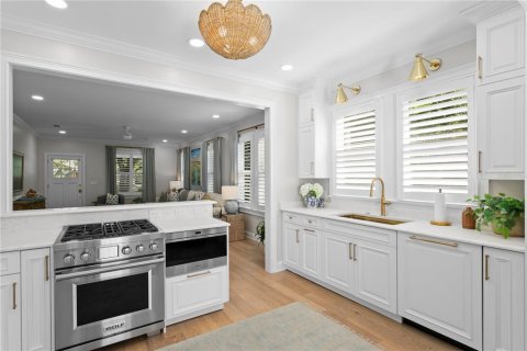 Villa ou maison à vendre à Tampa, Floride: 4 chambres, 156.08 m2 № 2430941 - photo 11