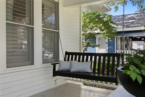 Villa ou maison à vendre à Tampa, Floride: 4 chambres, 156.08 m2 № 2430941 - photo 2