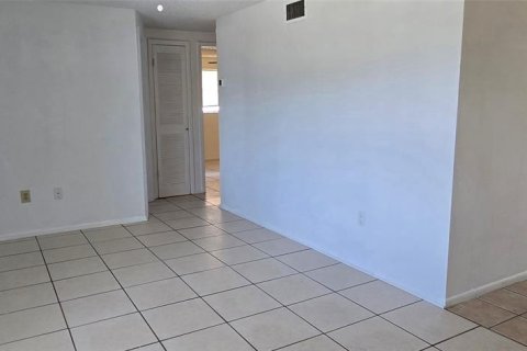 Casa en venta en Holiday, Florida, 2 dormitorios, 78.78 m2 № 1871265 - foto 3