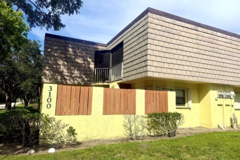 Townhouse in Stuart, Florida 2 bedrooms, 137.12 sq.m. № 2254501