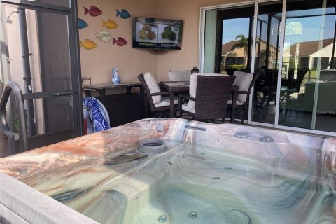 Casa en venta en Winter Haven, Florida, 3 dormitorios, 189.99 m2 № 1658657 - foto 7
