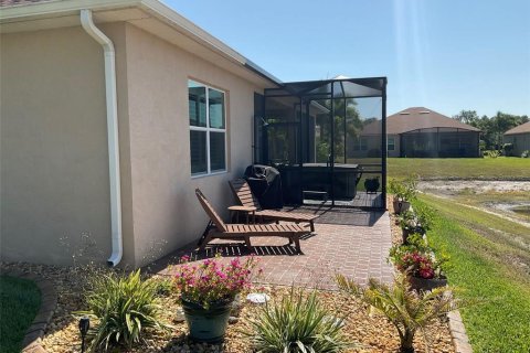Casa en venta en Winter Haven, Florida, 3 dormitorios, 189.99 m2 № 1658657 - foto 3