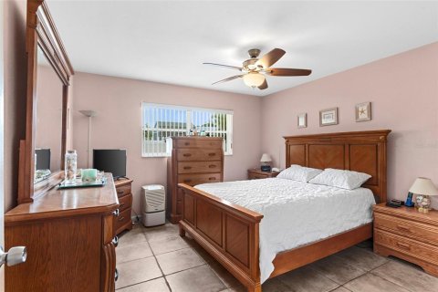 Villa ou maison à vendre à Saint Petersburg, Floride: 3 chambres, 124.3 m2 № 1773110 - photo 16